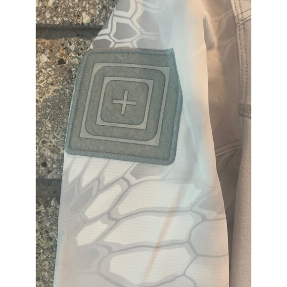 5.11 Tactical Womens Kryptek Half-Zip Pullover Shirt S Polyester/Elastane Gray/W - Picture 6 of 13